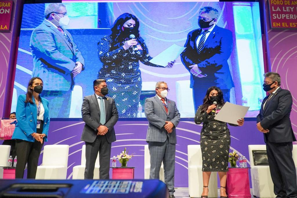 Encabeza Alejandra Ramírez Foro de Análisis para integrar la Ley de Educación Superior